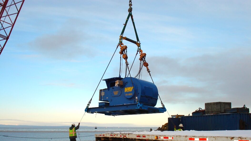 Mud Pump Maintenance on Offshore Oil Rigs