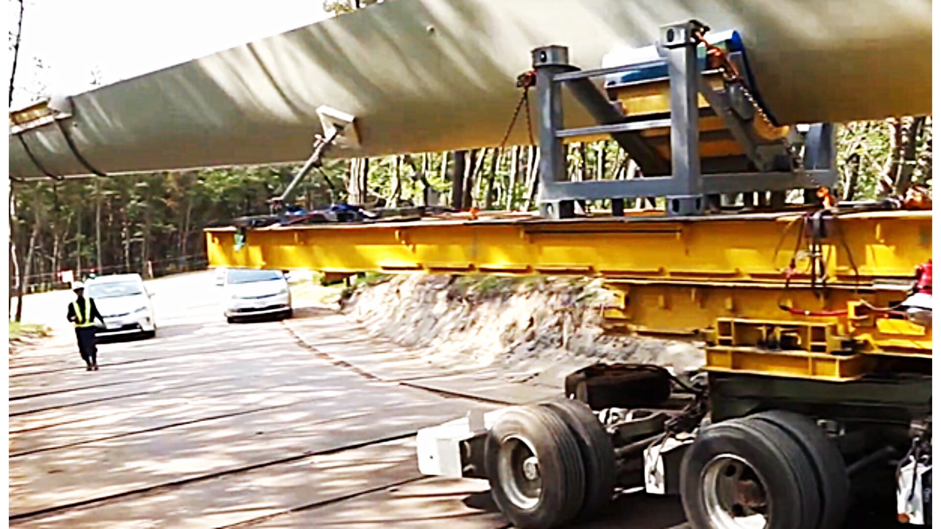 Load Securing for Blades and Nacelles